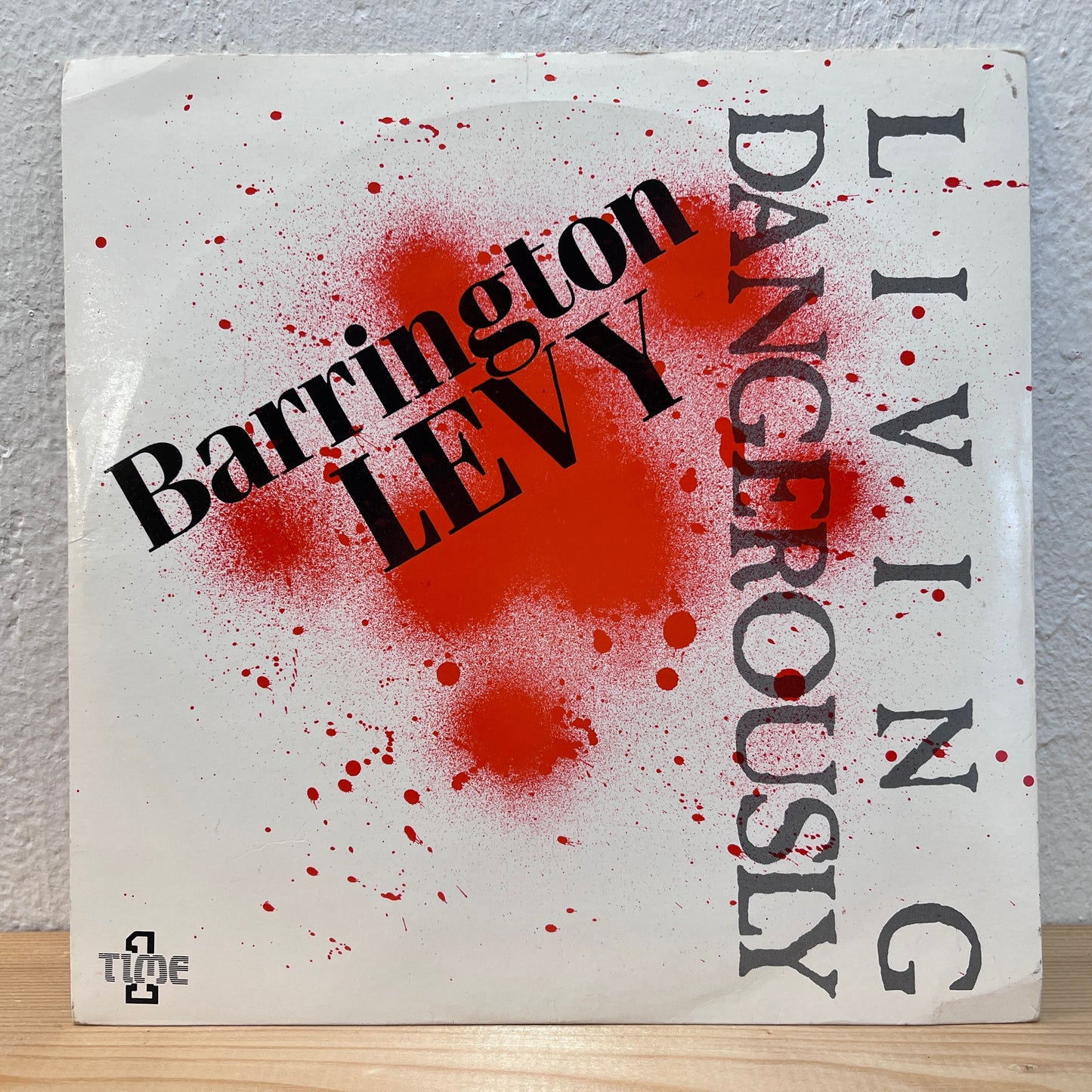 Barrington Levy – Lipstick