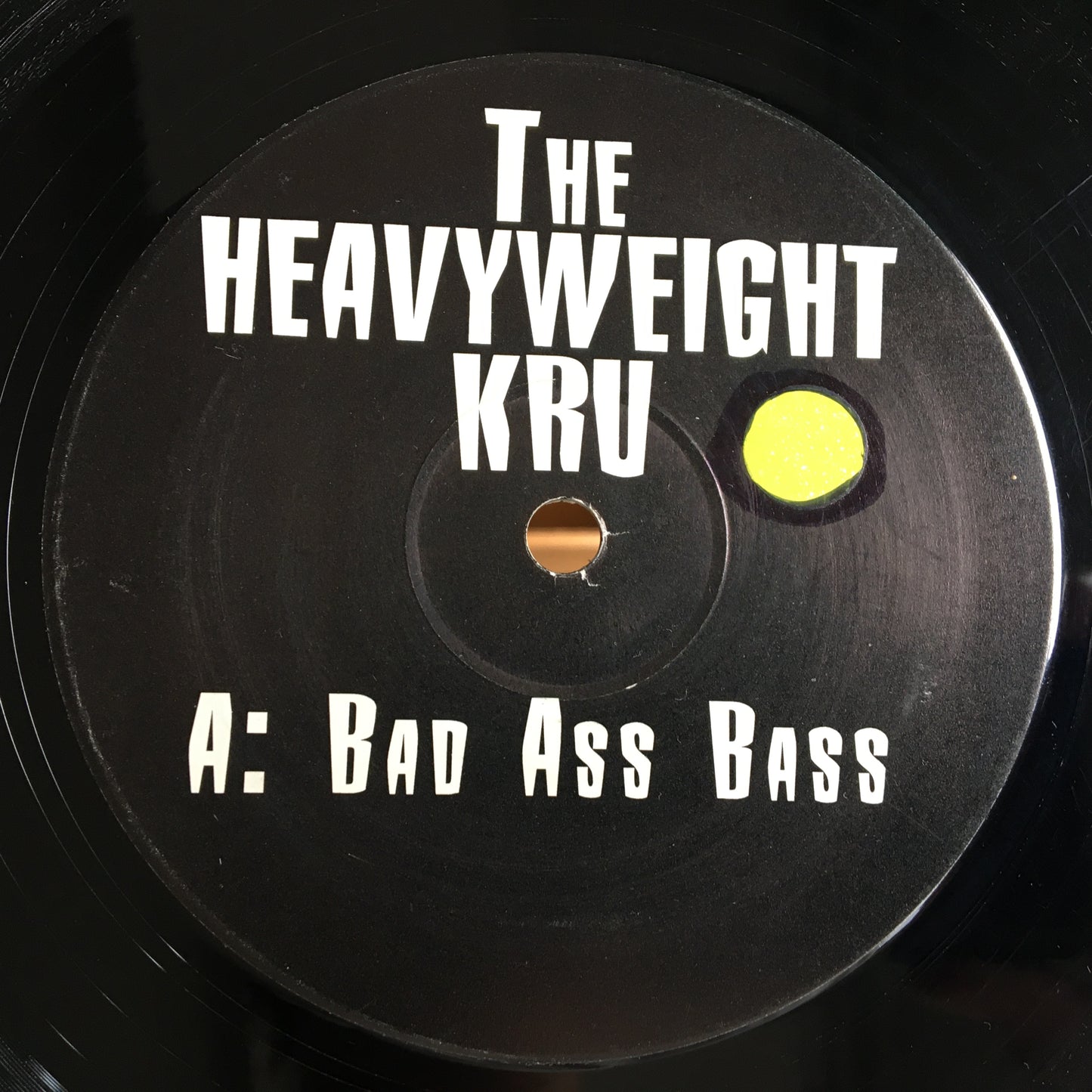 The Heavyweight Kru – Bad Ass Bass