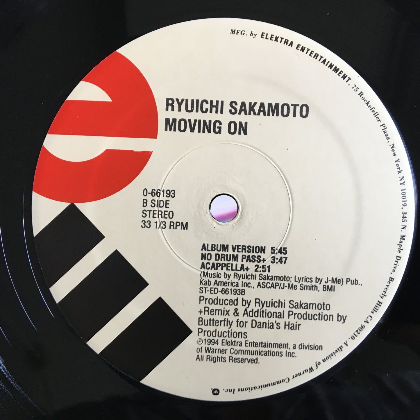 Ryuichi Sakamoto – Moving On