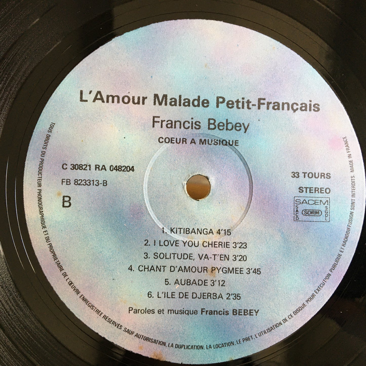 Francis Bebey – L'Amour Malade Petit - Francais