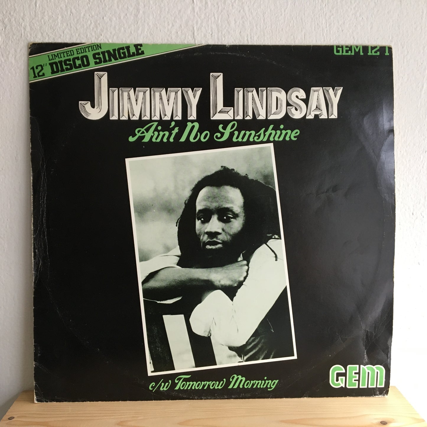 Jimmy Lindsay – Ain't No Sunshine / 明天早上