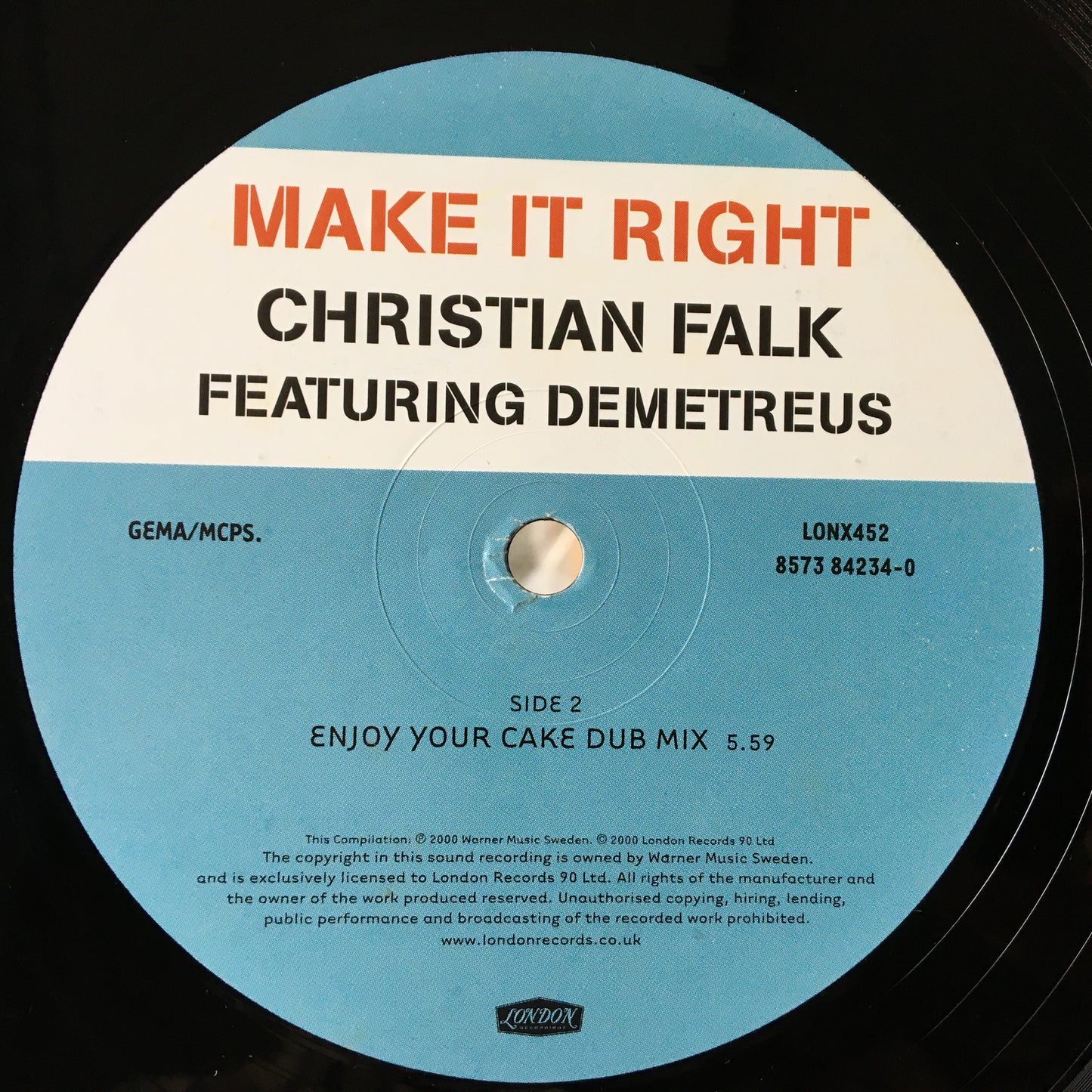 Christian Falk Featuring Demetreus – Make It Right