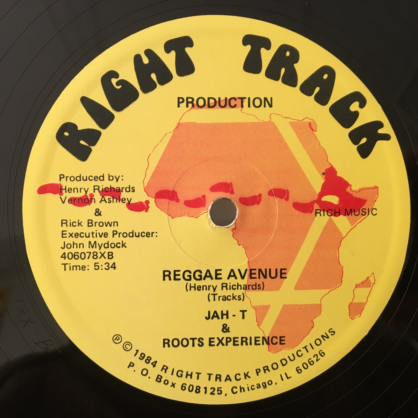 Jah-T & Roots Experience – Reggae Avenue