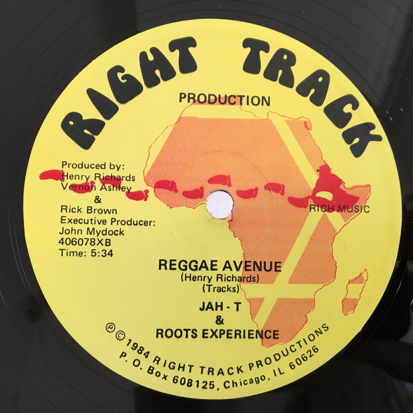 Jah-T & Roots Experience – Reggae Avenue