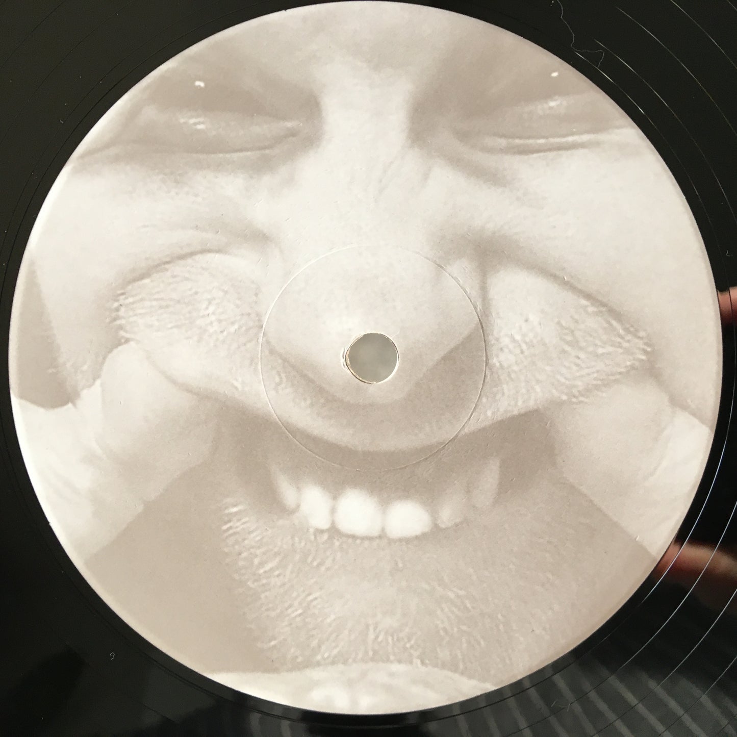 Aphex Twin – 在 12" 上混合 2 台现金